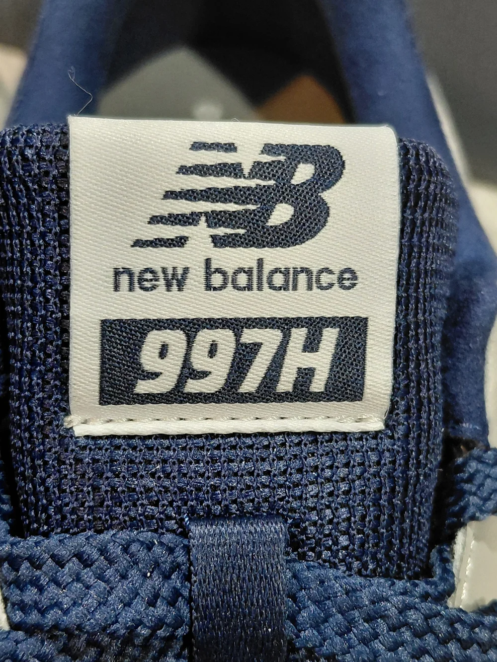 New Balance 997H Men's Navy/Grey Athletic Sneakers Suede & Mesh Upper SIZE 11